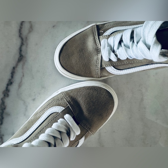 Vans Unisex Old Skool Heiq Eco Boost Beige and White Sneakers - Picture 10 of 13